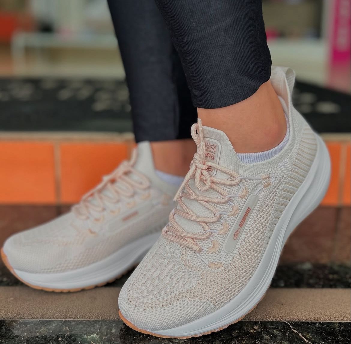 Tênis Olympikus Elevate Knit Rosa Claro