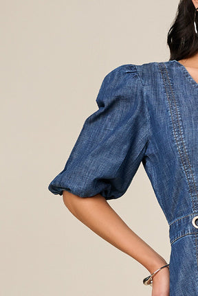 Vestido Godê Jeans Com Ilhós e Faixa Titanium Jeans