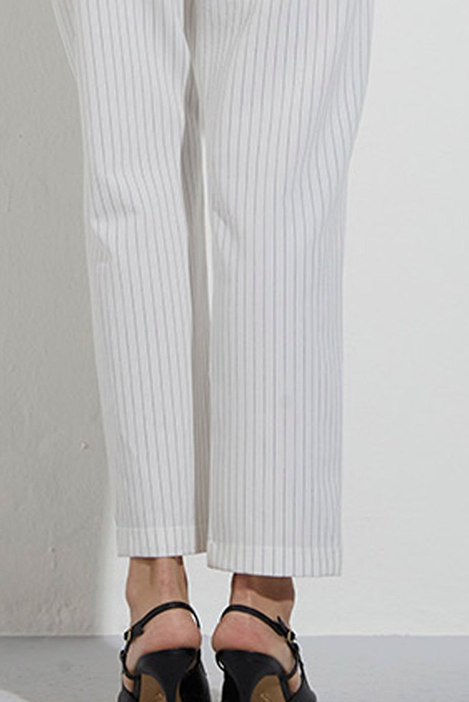 Calça Slim Listrada Off White/preto