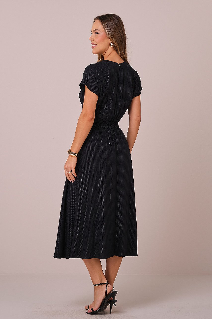 Vestido Preto Maxi Midi no Viscolinho Franzido no Busto