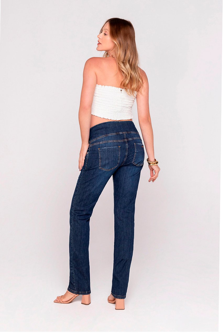 Calça Jeans Reta Com Puídos