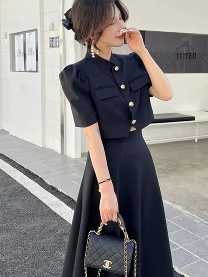 Conjunto Aurora Bianca – Elegância Minimalista com Toque Vintage