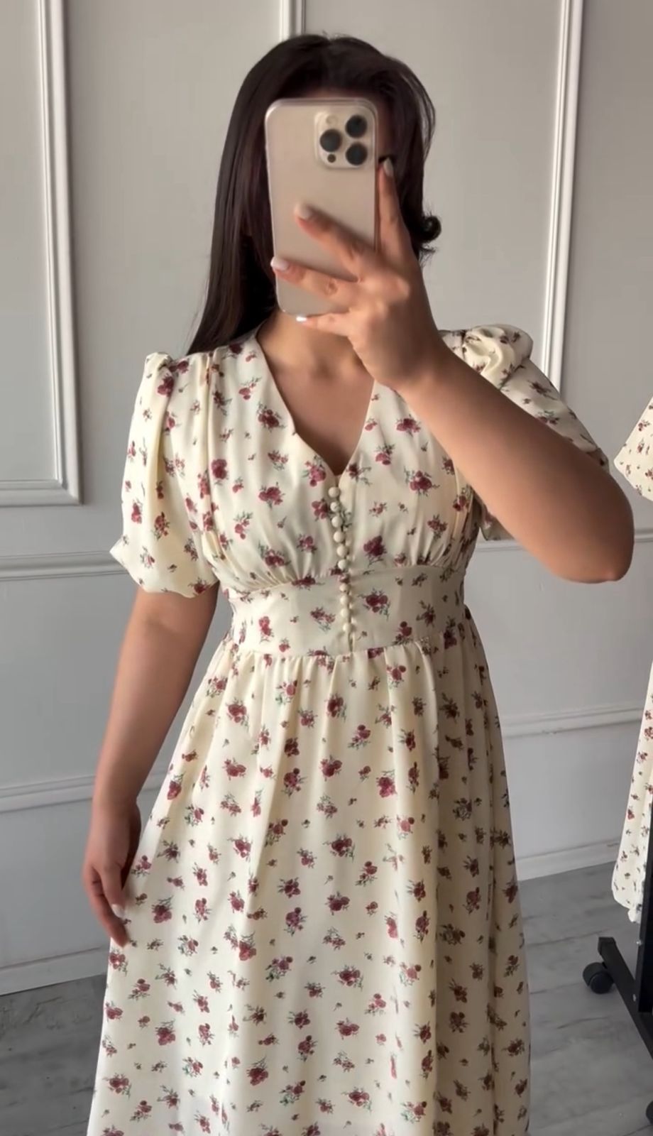 Vestido Midi Floral Encanto Vintage