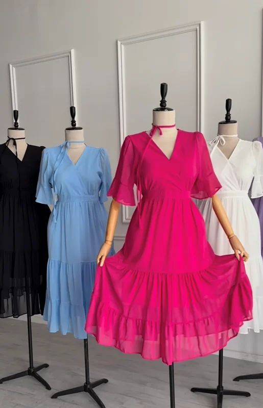 Vestido Bela Encanto Midi em Chiffon com Babados