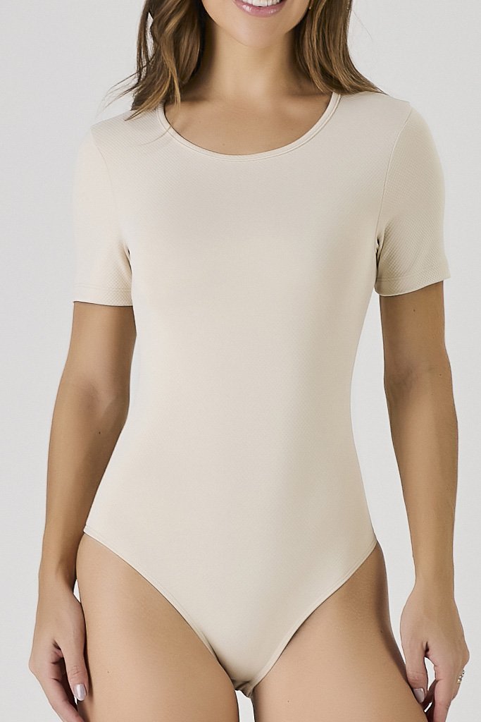 Body Feminino Off White Poliamida Relevo Proteção Solar