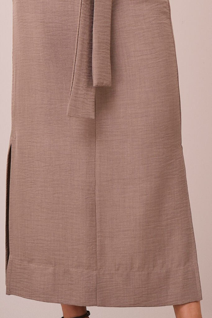Conjunto Cáqui Maxi Midi na Alfaiataria Estruturado